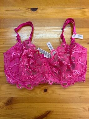 32DDD victorias Secret Dream angels push-up without padding bra NWT Vibrant Pink